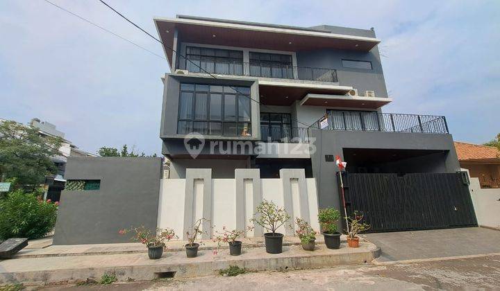 Jual Rumah Bagus di Sunter 1