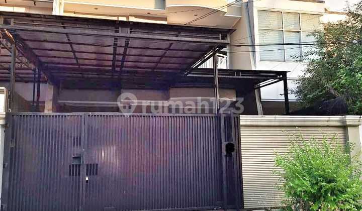 Rumah Siap Huni 2 Lantai Bagus Lokasi Strategis di Sunter