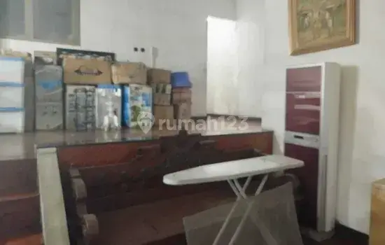 Rumah di Jalan Utama Puri Letak Strategis Cocok Buat Usaha Jakarta Barat 1