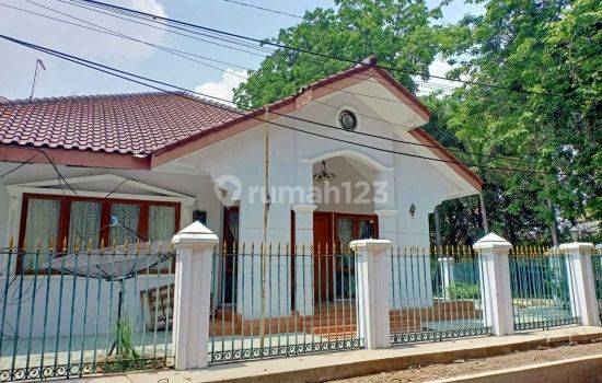 Rumah 1 Lantai Pluit Sakti Jakarta Utara 1