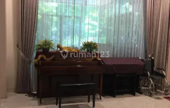 Rumah 2 Lantai Di Mutiara Kedoya Jakarta Barat 2