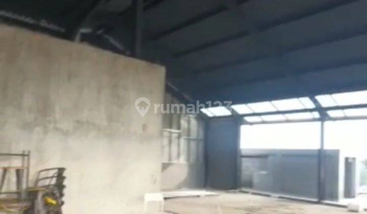 Disewakan Ruang Rooftop 2