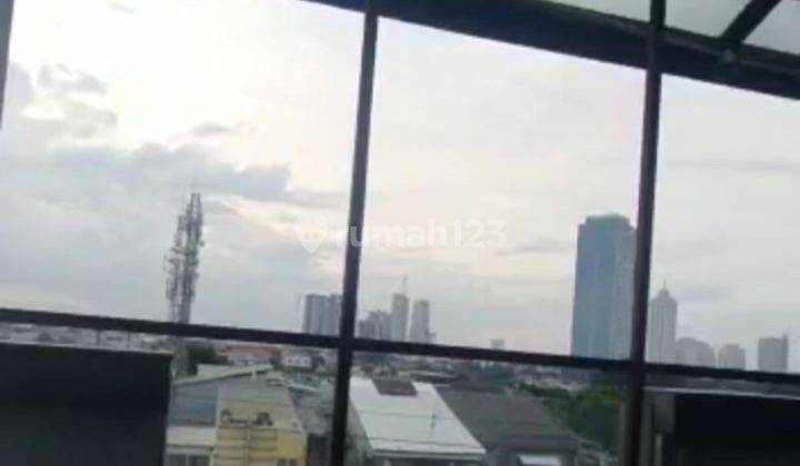 Disewakan Ruang Rooftop 4