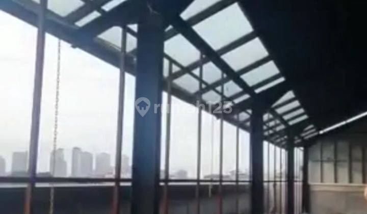 Disewakan Ruang Rooftop 5