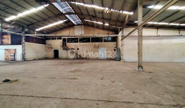 Dijual Tanah berikut Bangunan Gudang 2