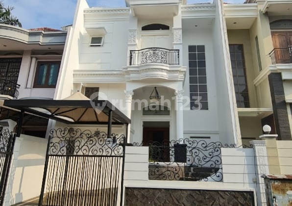 Dijual Rumah Cakep Modern Klasik Dijual Rumah Cakep Modern Klasik