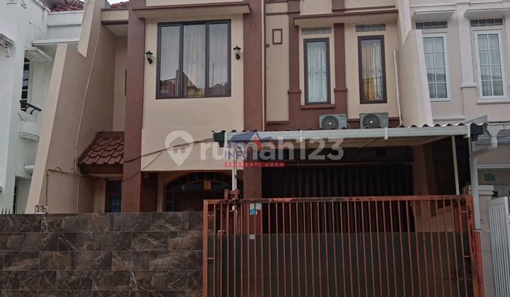 Rumah Cakep Lokasi Bagus Banget Rumah Cakep Lokasi Bagus Banget