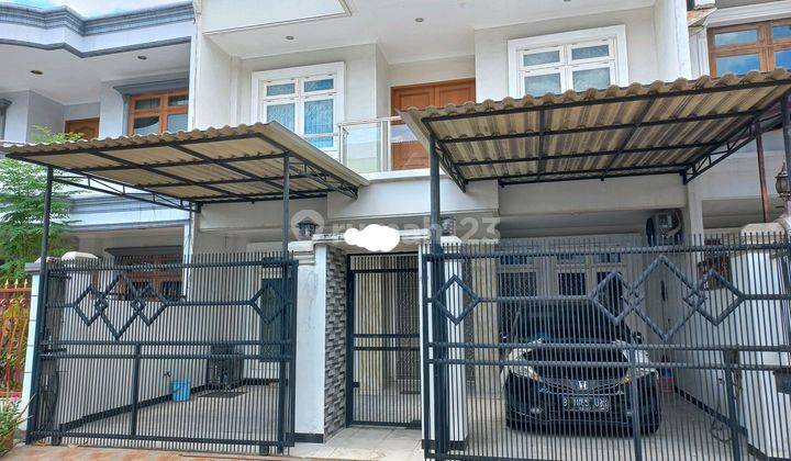 Rumah Daan Mogot Baru Siap Huni. Sangat Rapih. Cluster. 1