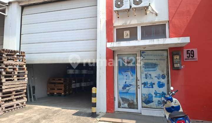 Gudang Bizpark Cakung Luas 162 M2 Hadap Timur