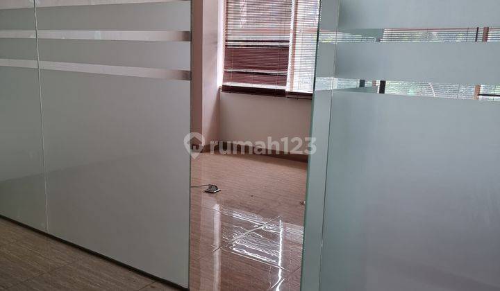 Ruko Ruko di Jl DI Panjaitan komp Patria Park Off& Apt 8