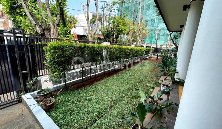 2-Story Beautiful House in Lebak Bulus HUK 424 M2 Nice House SHM on Jl. Bumi Asih I, Lb. Bulus, Cilandak District, South Jakarta City, Special Capital Region of Jakarta, Lebak Bulus