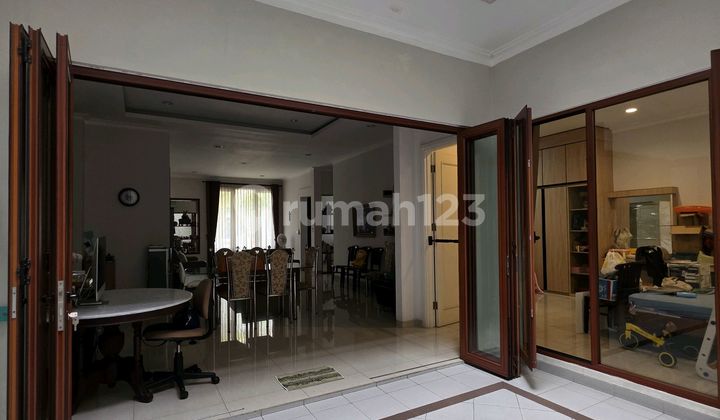 Alam Sutera Sitara Pelangi Hadap Utara Sudah Renovasi Luas 240 M2 Utara Bagus Rapi Siap Huni