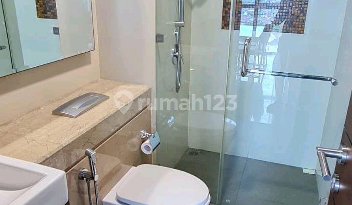Windsor Puri Indah 2 Bedroom Furnished View City Private Lift Hadap Timur Laut 2