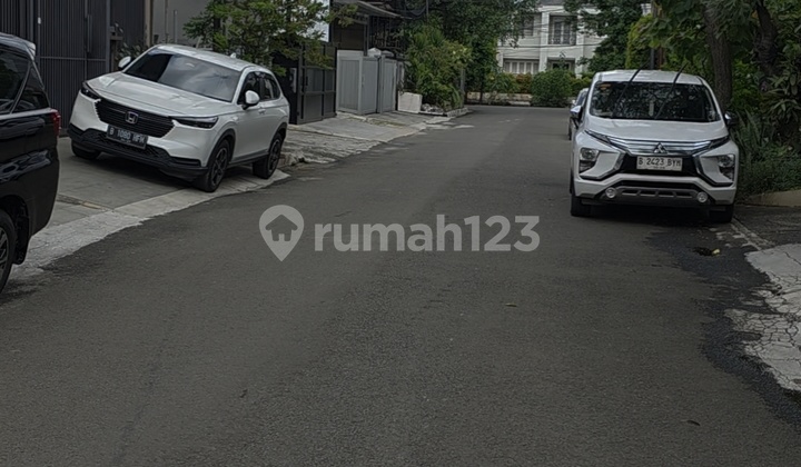 Puri Indah Blok E Hitung Tanah 160 M2 Hadap Selatan 
