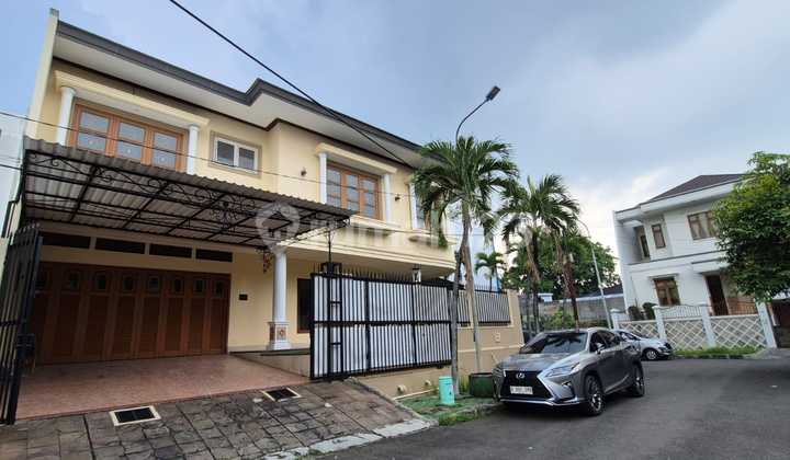 Rumah 2 Lantai Lokasi Favorite Puri Indah