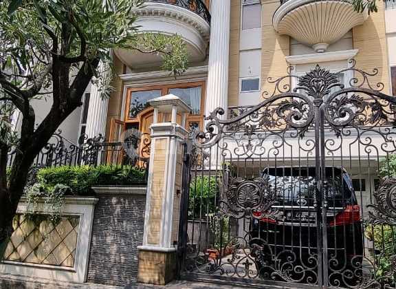 Turun Harga Rumah Classic High Quality