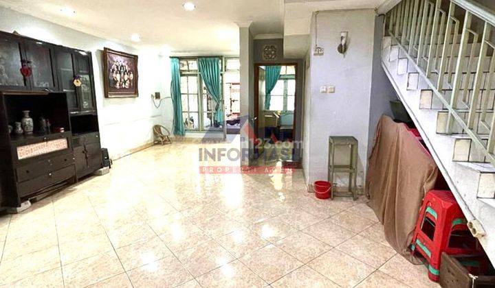  Dijual Rumah Siap Huni di Taman Cosmos Area Jakarta Barat 1