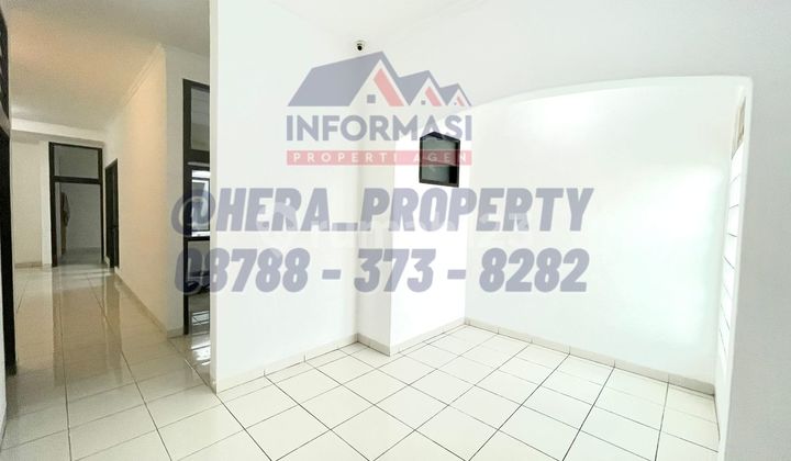 Rumah dengan Lokasi Strategiis di Kedoya Baru Blok C Jakarta Barat 2