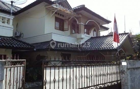 Rumah Tua Hitung Tanah Bangunan Tahun 2000 Lebak Bulus Jakarta Selatan 1