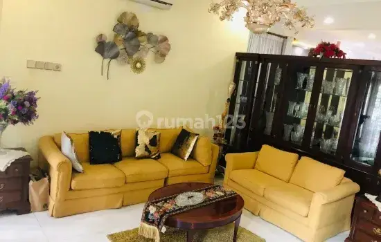 Rumah Siap Huni Dan Semi Furnished di Puri Indah Jakarta Barat 2