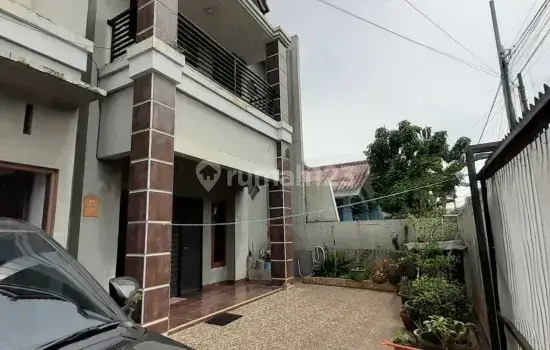 Rumah Interior Semi Furnished Dan Berlokasi Sangat Strategis di Meruya Jakarta Barat 1