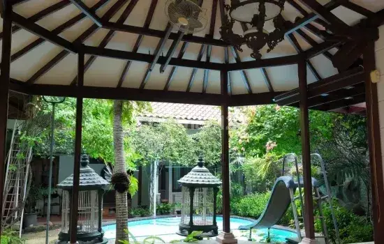 Rumah Bagus Dan Interior Semi Furniished di Palmerah Jakarta Barat 2