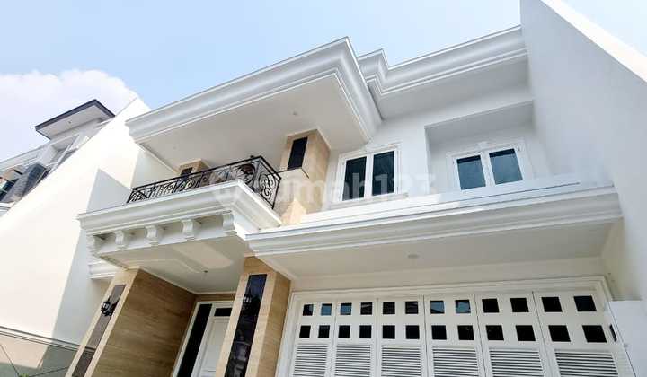 Rumah Mewah Puri Indah, Jakarta Barat 2