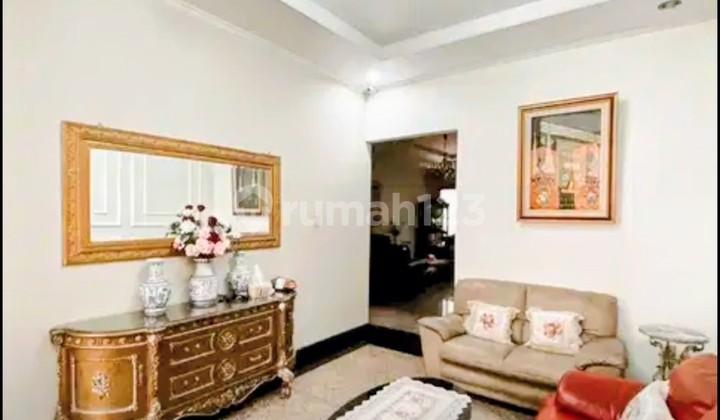 `rumah Sultan Meruya: Marmer Asli, Harga Masih Bisa Ditawar :grin:` `rumah Sultan Meruya: Marmer Asli, Harga Masih Bisa Ditawar :grin:`