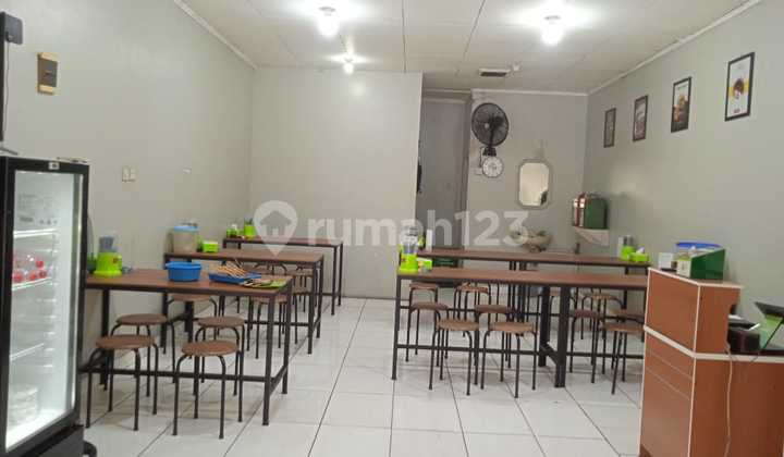 Commercial Space in Kuningan 50.0 m² Semi Furnished Commercial Space in Kuningan 50.0 m² Semi Furnished