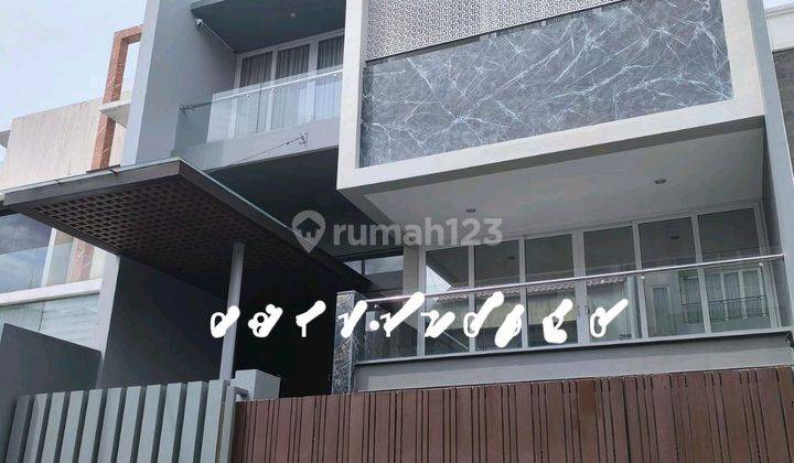 Rumah Modern Permata Buana, 180m2, 4 Lantai, Bagus 1