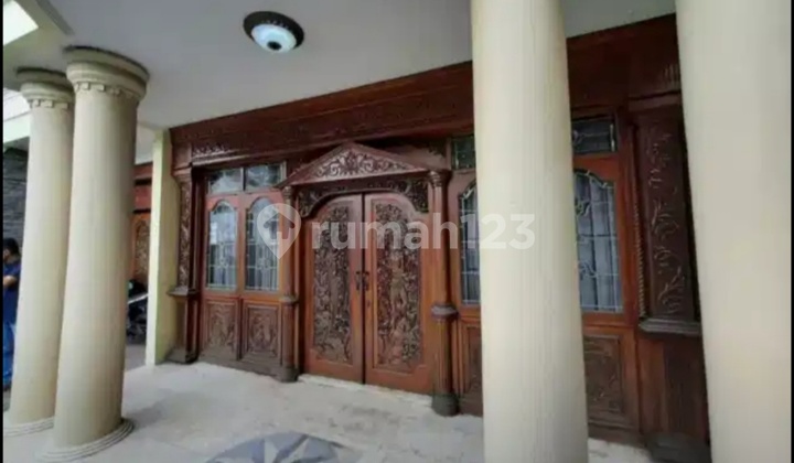 Rumah Mewah 2 Lantai di Komplek Kawaluyan Indah Buahbatu