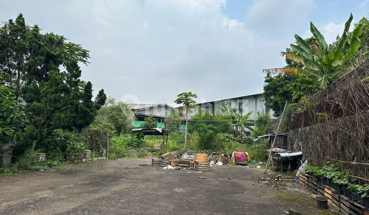 Warehouse &amp; House Strategic Location in Cimahi