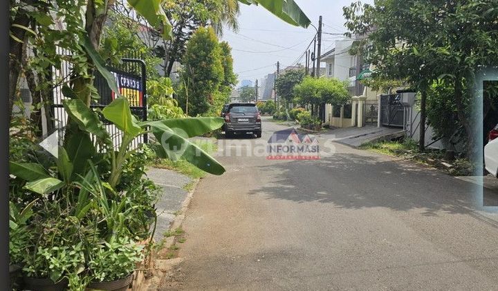 Rumah 2 lt di meruya msk DKI, butuh renov 2