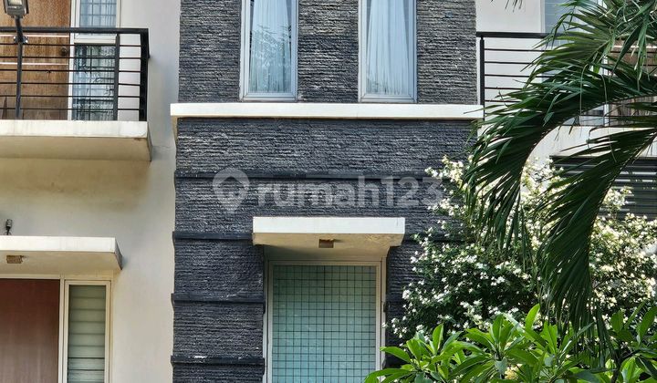 Rumah Permata Buana, 3 Lt, Jarang Ada