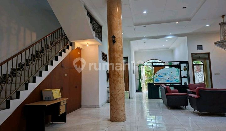 Rumah 2 Lt, Permata Buana, Siap Huni