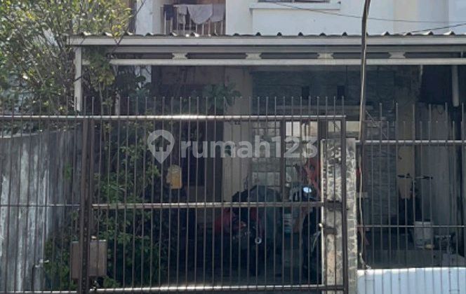 Rumah 2 lt di meruya msk DKI, butuh renov