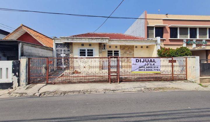 Dijual Rumah Besar Murah Di Tengah Kota Karawang 1