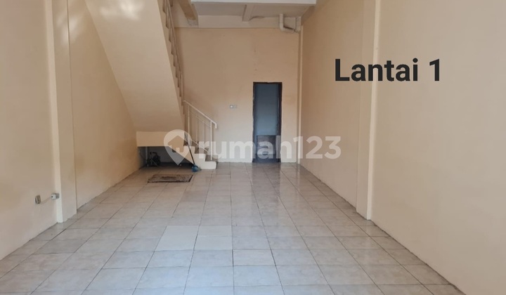 Cheapest 3-Story Shop House on Jalan Bharata Raya, Galuh Mas 2
