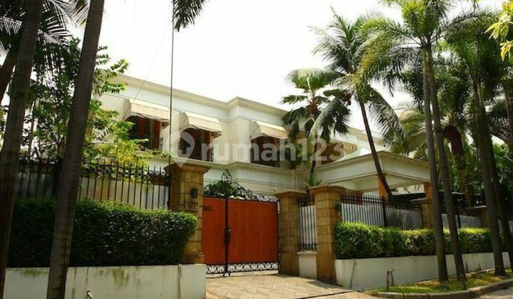 Rumah Mewah Menteng Jakarta Pusat