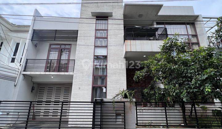  Rumah 4 Lantai Furnished Bagus SHM - Sertifikat Hak Milik di Cinere, Cinere 1