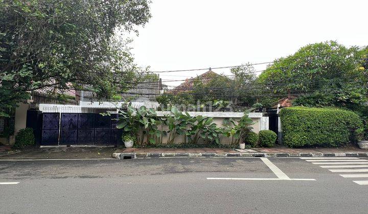 Rumah 728m Posisi Hoek Di Menteng Suwiryo  1