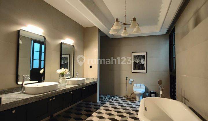 Rumah Mewah Baru Furnished Lokasi Strategis Di Kemang Jakarta Selatan 2