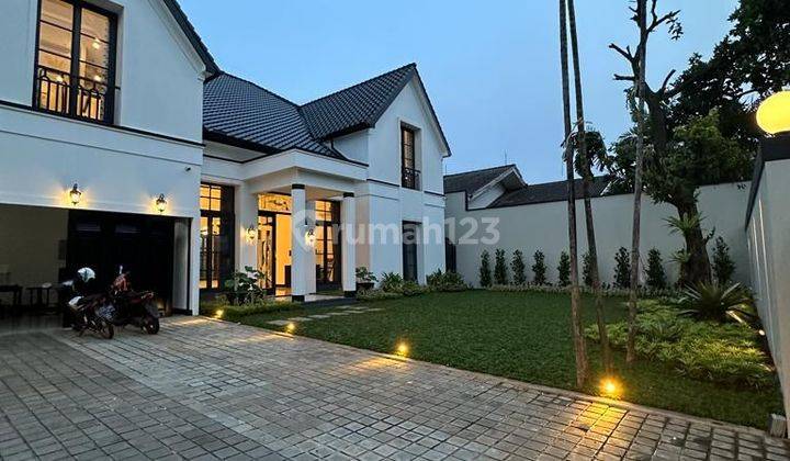 Rumah Mewah Baru Furnished Lokasi Strategis Di Kemang Jakarta Selatan 23