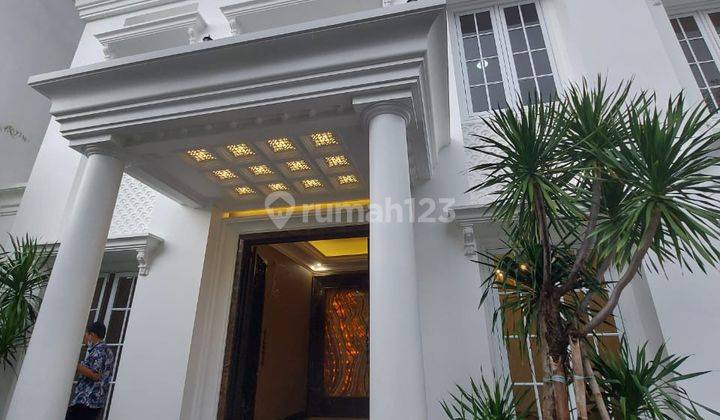 Rumah Mewah Design Classic Modern Di Pondok Indah 2