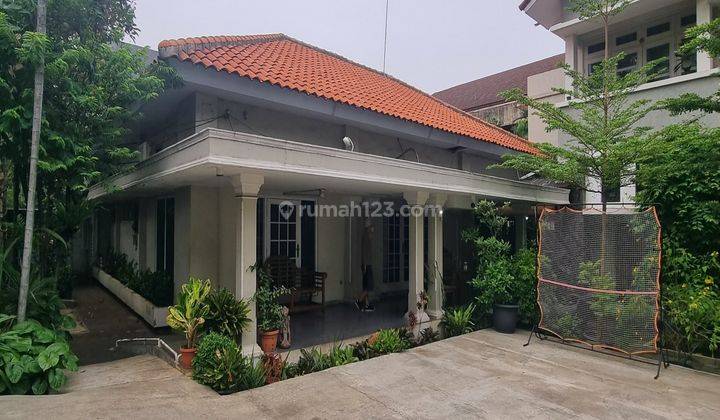 For Sale Rumah Lama Terwat dan Bagus Siap Huni Di Salemba 1