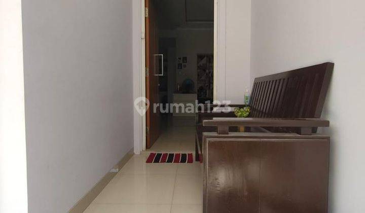 Rumah Cantik 2 Lantai Siap Huni Dalam Komplek Di Cinere 2