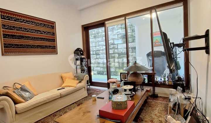 Rumah 2 Lantai Lokasi Strategis Lebak Bulus Jakarta Selatan 