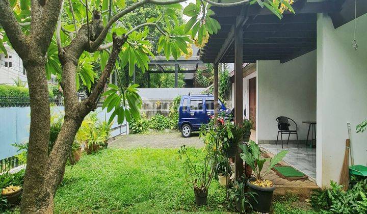 Rumah Lama Area Senopati Kebayoran Baru Jual Cepat 1