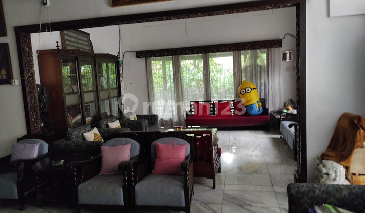 Rumah Lama Terawat Menteng Jakpus Jual Cepat 2