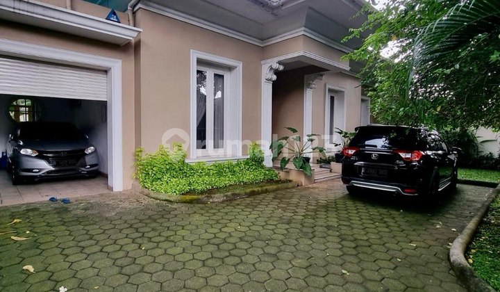 Rumah 1 Lantai Terawat Di Kemang, Lt. 700 M2, Swimmingpool Harga 25 M Nego! 2